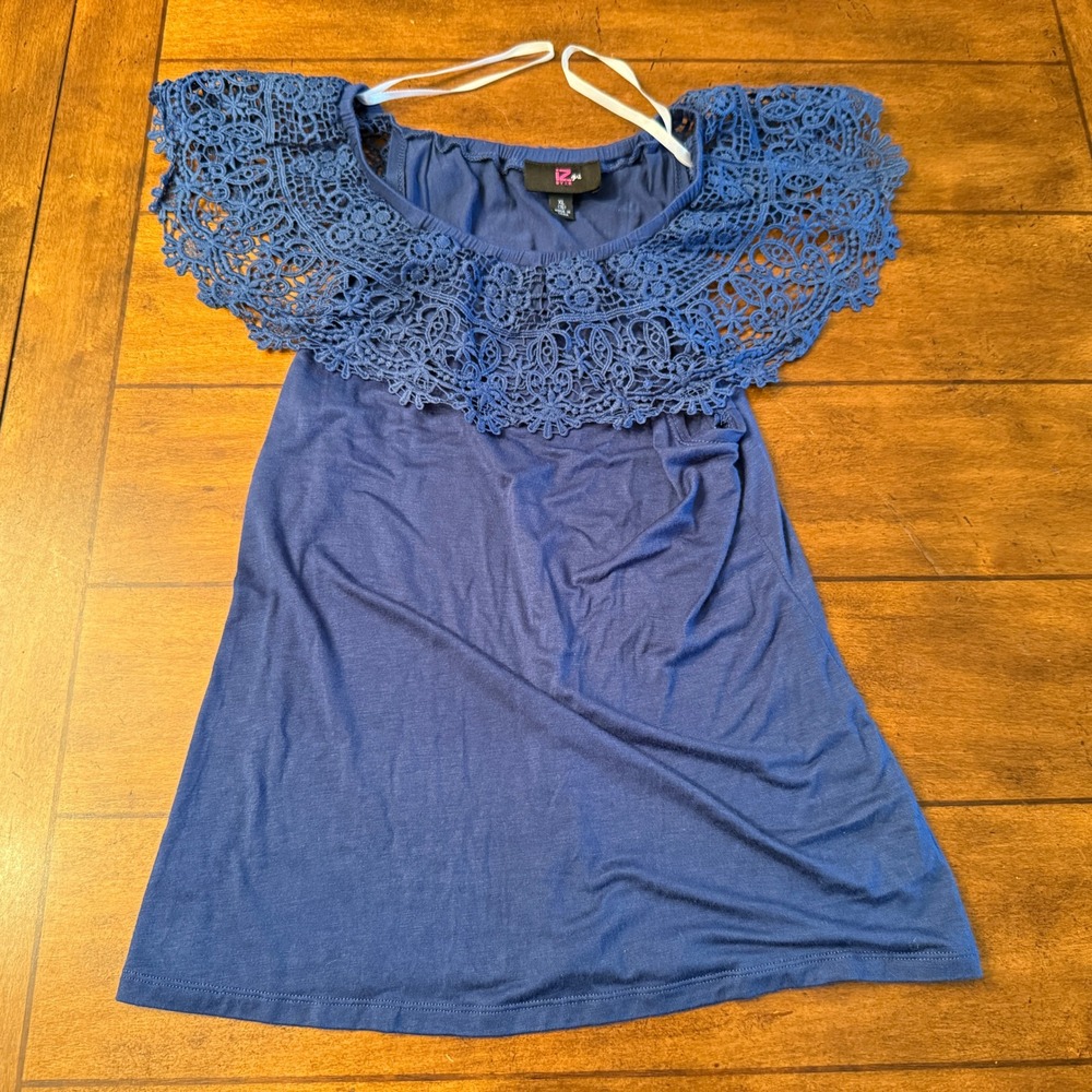 IZ Byer Navy Blue Off The Shoulder Crochet Lace Peasant Top Girl's XL 16 2058L25